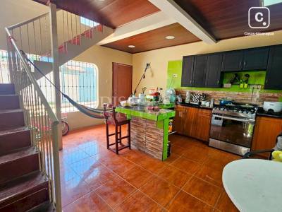 Casa en venta en Carretera Nueva León, Managua – 5 hab, 160 m²