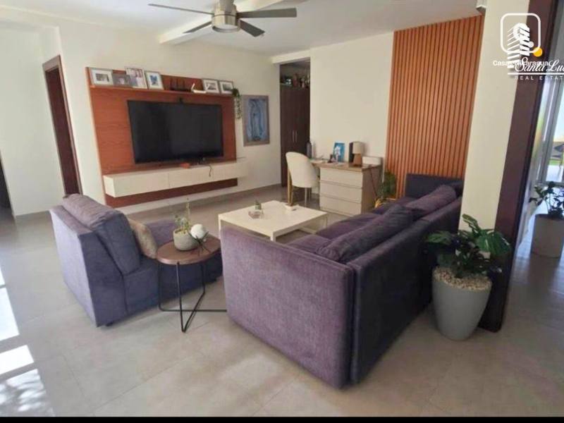 Casa en venta en Santo Domingo, Managua – 4 hab, 270 m², US$ 350,000