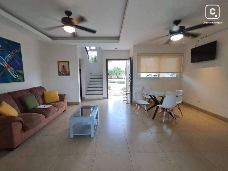 Casa en alquiler en Estancia de Santo Domingo, Managua – 4 hab, 200 m²