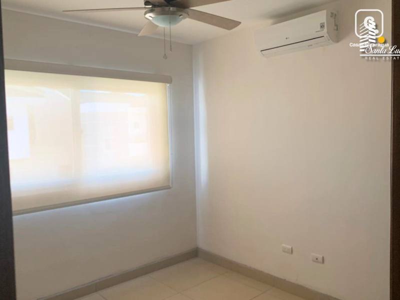 Casa en alquiler en Santo Domingo, Managua – 3 hab, Ref SLhermosacasaamuebladaencondom