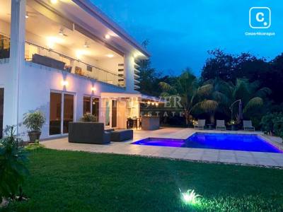 Casa en venta en Santo Domingo, Managua – 4 hab, 750 m²