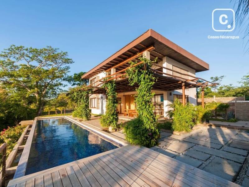 Casa en venta en San Juan del Sur, Rivas – 4 hab, 339 m²
