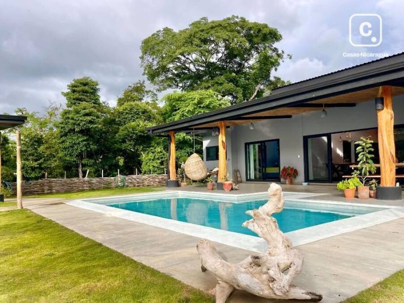 Casa en venta en San Juan del Sur, Rivas – 5 hab, 324 m²