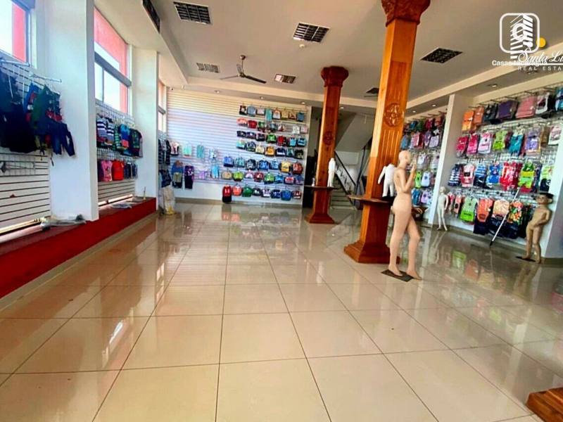 Local comercial en venta en Mercado Oriental, Managua – 548 m²