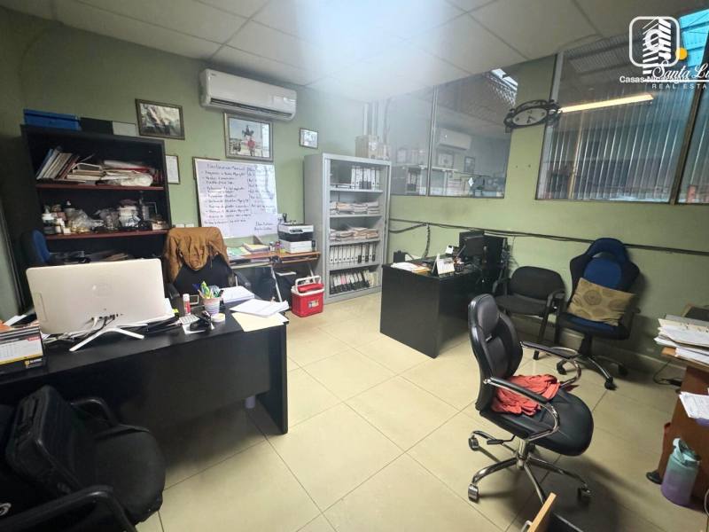 Local comercial en venta en Mercado Oriental, Managua – 353 m²