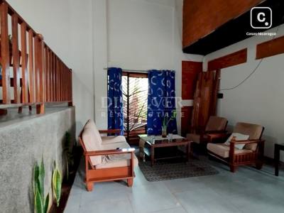 Casa en venta en Villa Fontana, Managua – 3 hab, 228 m²
