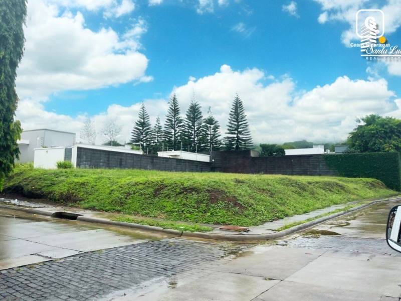 Casa en venta en Santo Domingo, Managua – 558 m²