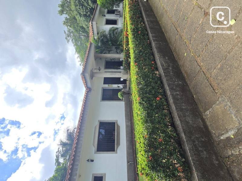 Casa en venta en Carretera Vieja a León, Managua – 3 hab, 185 m²
