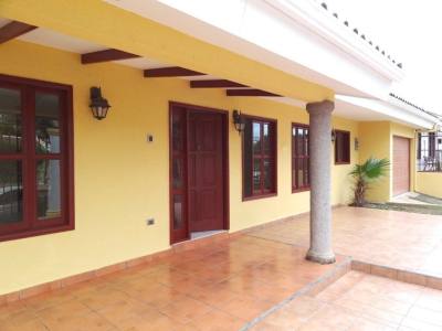 Casa en venta en Suburbana, Managua – 3 hab, 336 m²