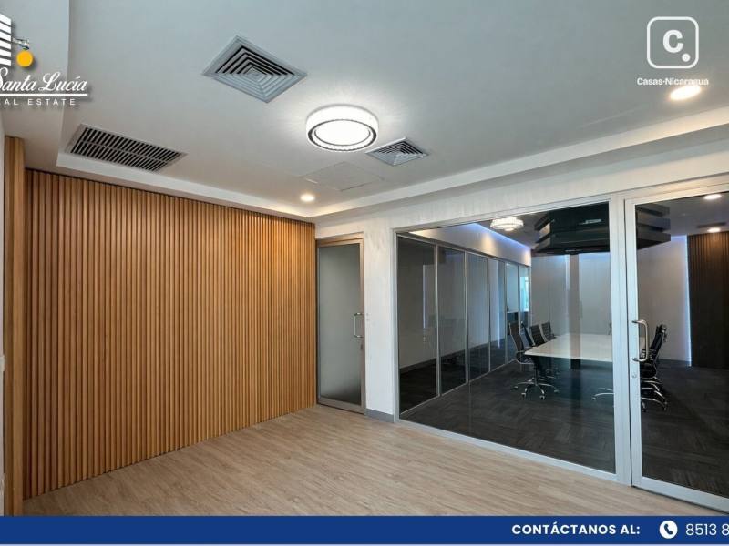 Local comercial en alquiler en Villa Fontana, Managua – 158 m²