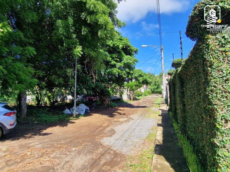 Casa en venta en Las Colinas, Managua – 1,449 m²