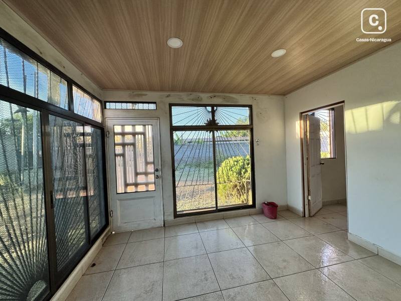 Casa en venta en Praderas de Sandino, Managua – 2 hab, 160 m²