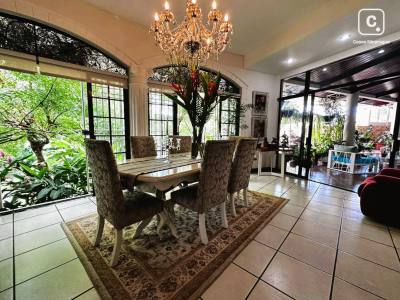 Casa en venta en Managua – 4 hab, 466 m²