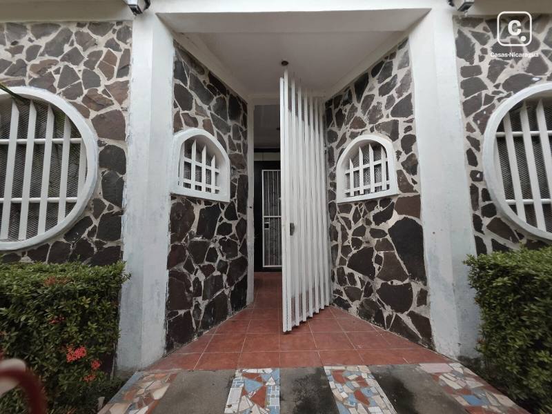 Casa en venta en Managua – 4 hab, 328 m²