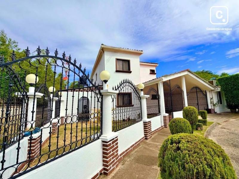 Apartamento en alquiler en Managua – 4 hab, 185 m²