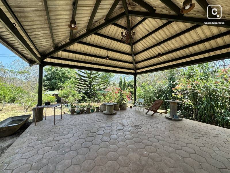 Finca en venta en Carazo – 3 hab, 100 m²
