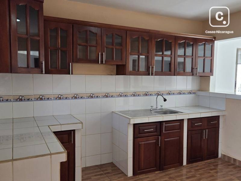 Casa en venta en Managua – 2 hab, 104 m²