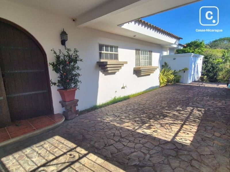 Apartamento en venta en Villa Fontana Sur, Managua – 3 hab, 729 m²