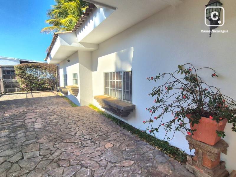 Apartamento en venta en Villa Fontana Sur, Managua – 3 hab, 729 m²