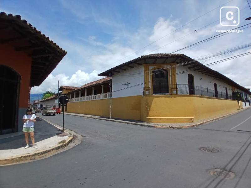 Casa en venta en Granada – 2 hab, 1,068 m²
