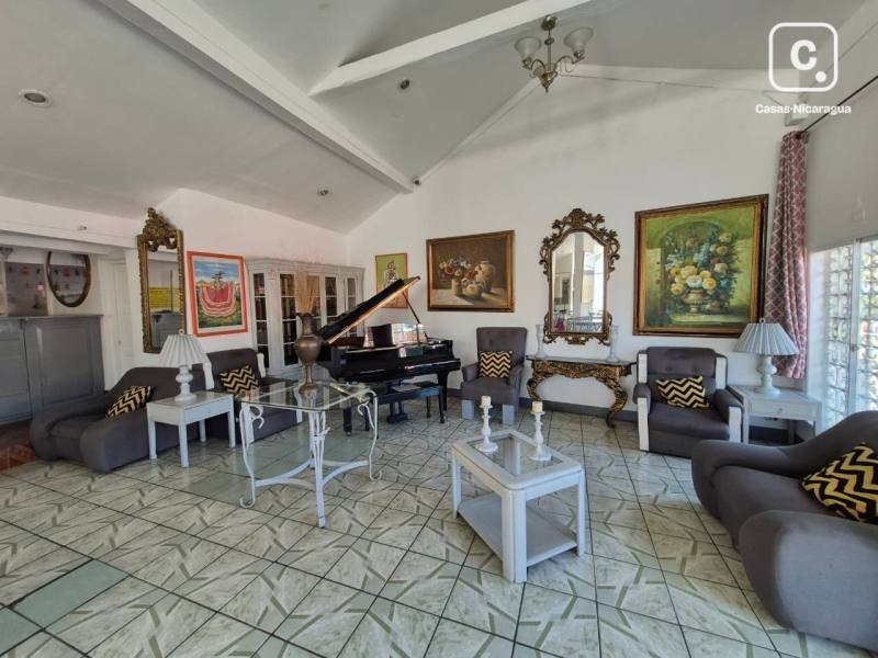 Local comercial en venta en Masaya – 877 m²