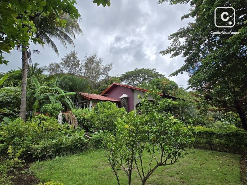 Casa en venta en Carretera Sur, Managua – 4 hab, 331 m², US$ 210,000