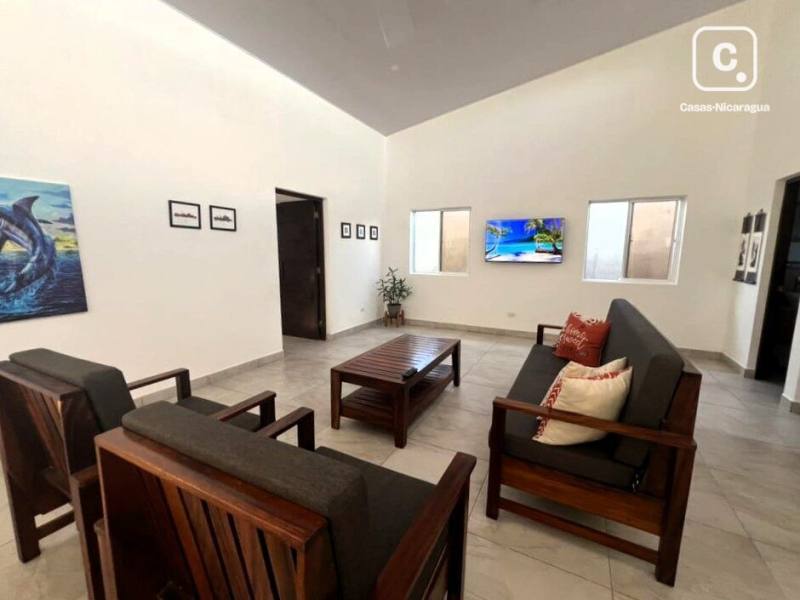 Casa en venta en Rivas – 3 hab, 350 m², US$ 265,000