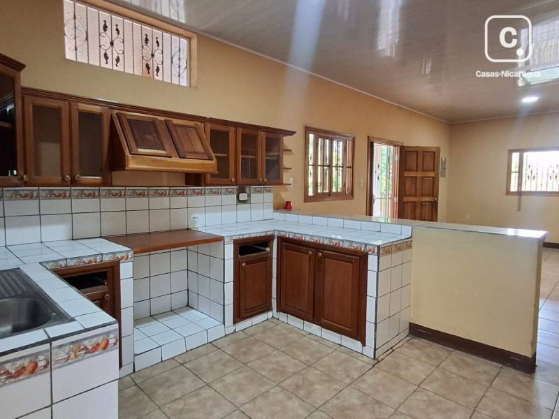 Casa en venta en Managua – 2 hab, 224 m²