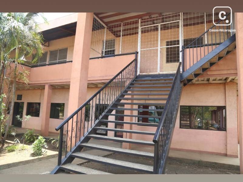 Casa en venta en Las Jaguitas, Managua – 9 hab, 12,238 m²