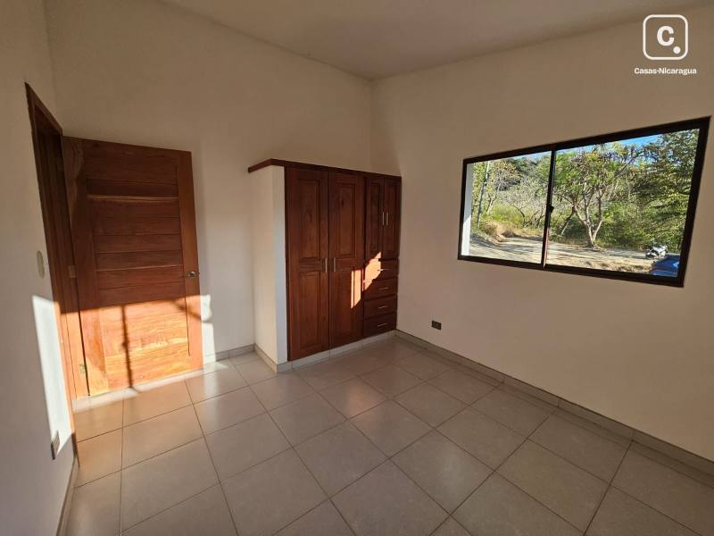 Casa en venta en Rivas – 2 hab, 125 m²