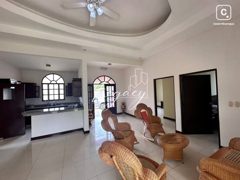 Casa en venta en Veracruz, Managua – 4 hab