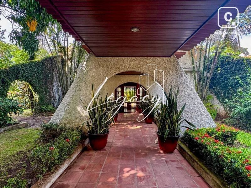 Casa en venta en Mercado Oriental, Managua – 4 hab, 174 m²