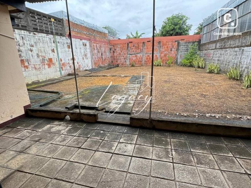 Bodega en venta en Tipitapa, Managua – 41,922 m²