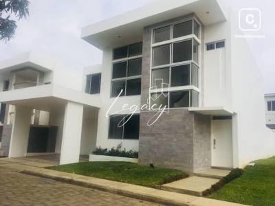 Casa en venta en Carretera Sur, Managua – 629 m²