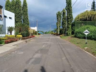 Terreno en venta en Managua – 1,412 varas²