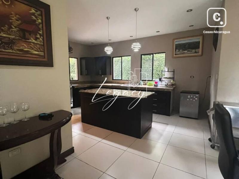 Apartamento en venta en Las Colinas, Managua – 3 hab, US$ 164,000