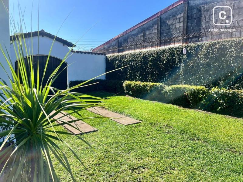 Casa en venta en León – 5 hab, 224 m²
