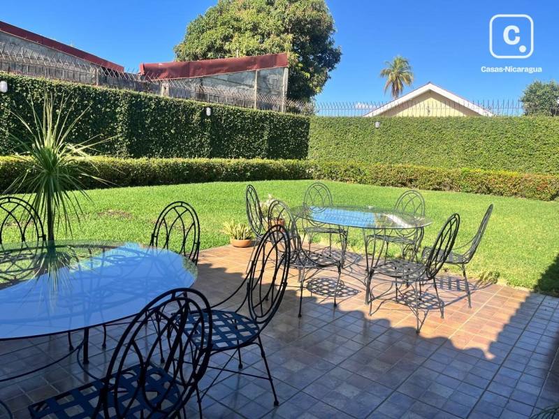 Casa en venta en León – 5 hab, 224 m²