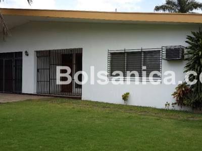 Renta de casa amueblada Reparto San Juan, Managua