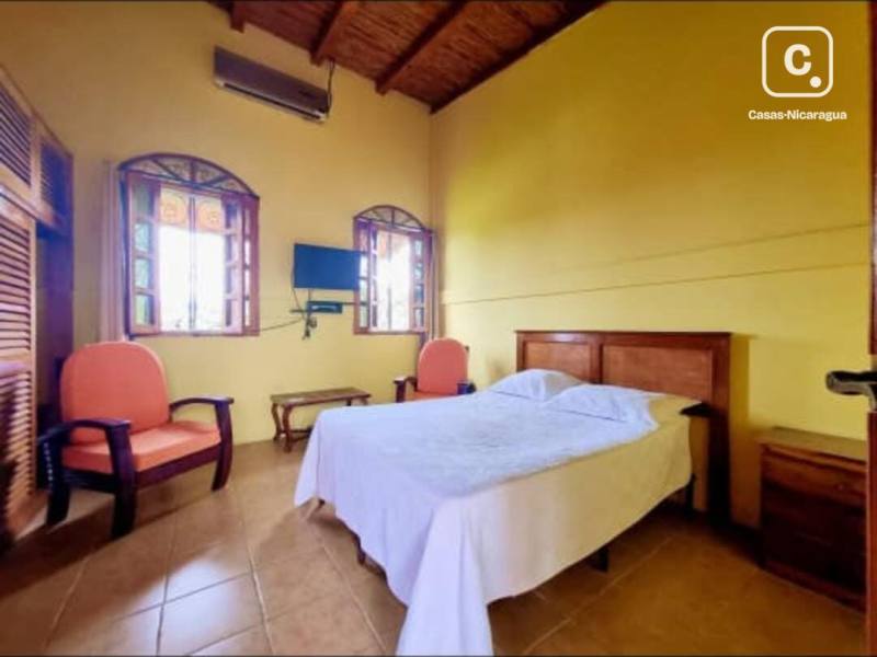 Apartamento en venta en Granada – 3 hab, 199 m²