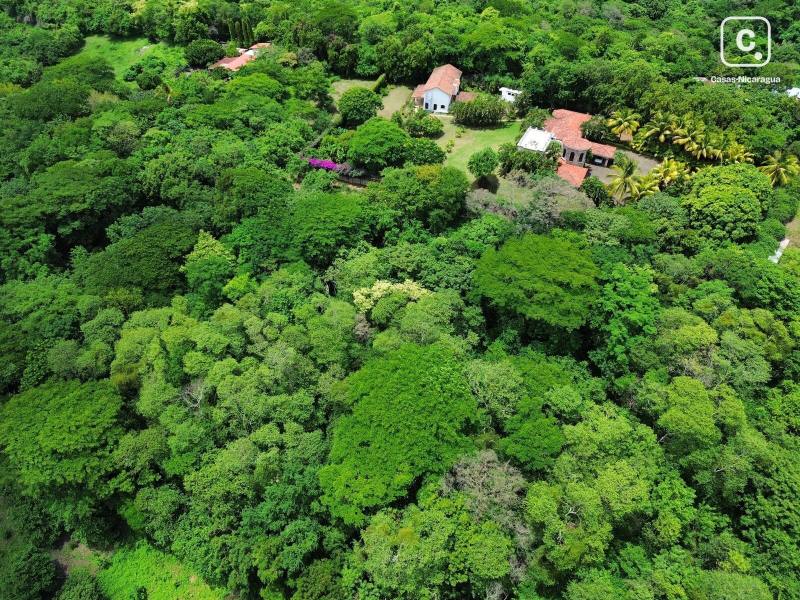 Terreno en venta en Managua – 48,953 varas²