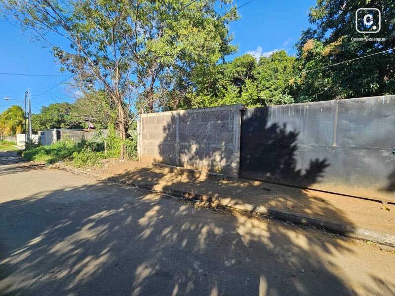 Casa en venta en Carretera Vieja a León, Managua – 715 m²