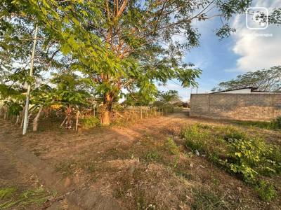 Terreno en venta en Granada – 352 m²