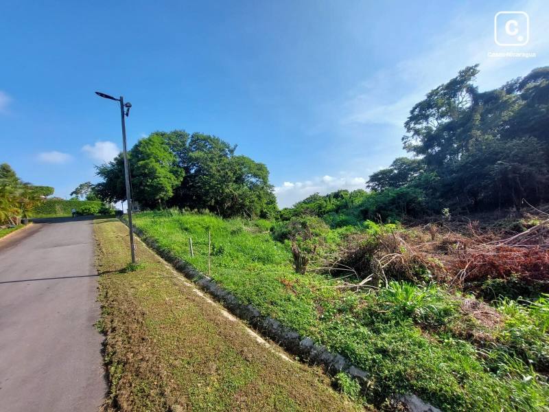 Terreno en venta en Villa Fontana Sur, Managua – 5,721 varas²