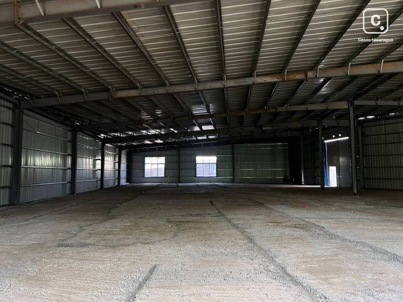 Bodega en alquiler en El Mayoreo, Managua – 1,440 m²