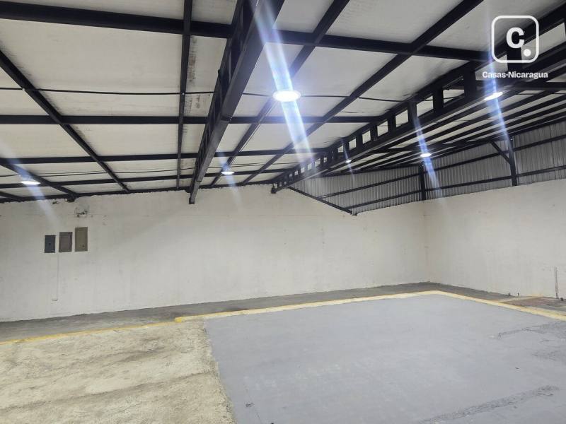 Local comercial en alquiler en Managua – 200 m², US$ 2,800/mes
