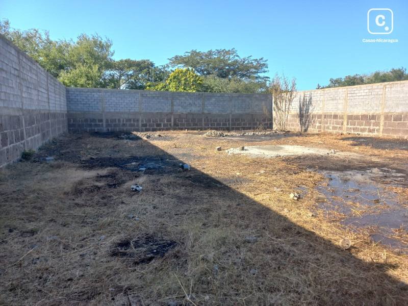Casa en alquiler en Managua – 606 varas²