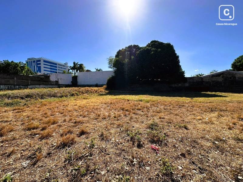 Casa en venta en Managua – 2,556 varas²