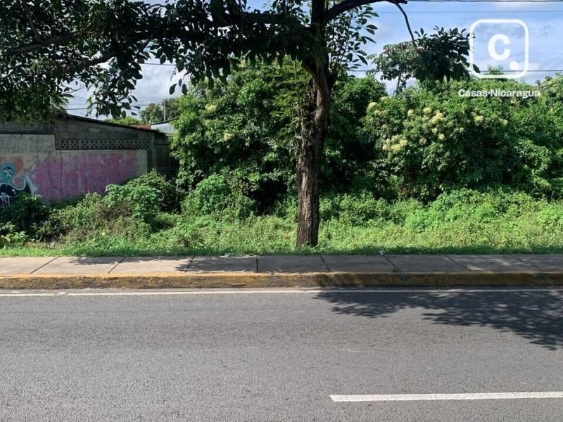 Casa en alquiler en Managua – 3,804 varas²