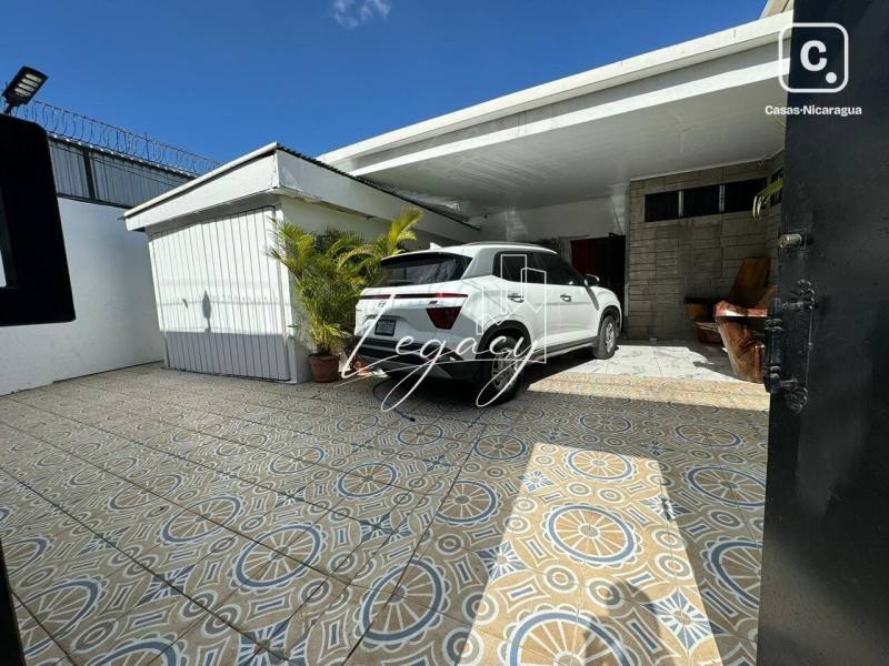 Casa en venta en Bello Horizonte, Managua – 5 hab, 300 m²